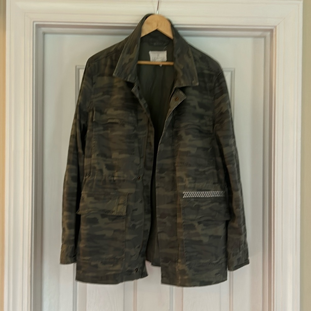 Light coat